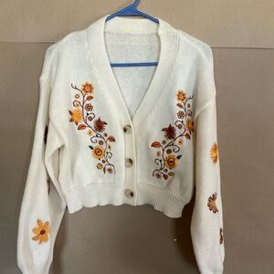 Romwe Embroidered Floral Cream Cardigan Sweater size L
